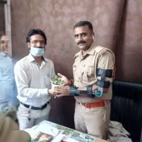 Sapling Gifted to Police Officer